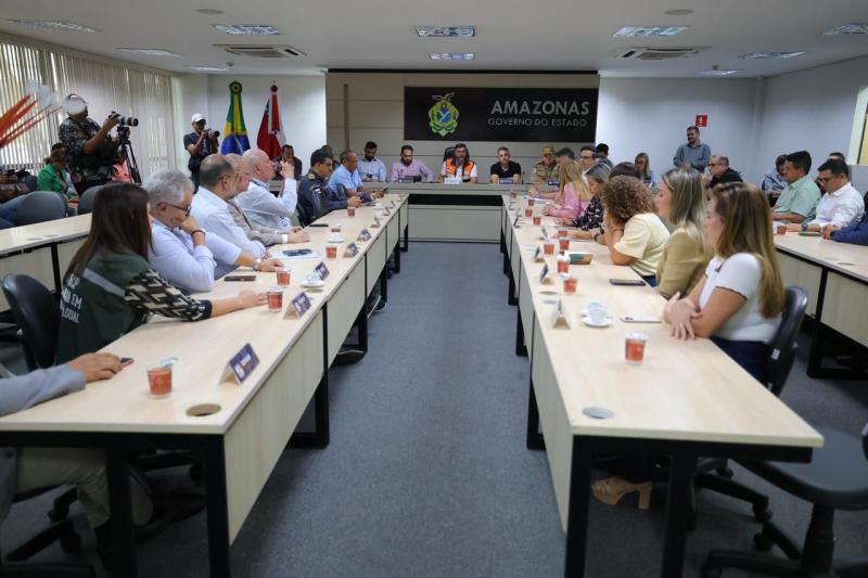 Wilson Lima alinha ações estratégicas para enfretamento à cheia de 2026