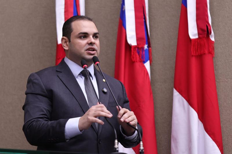 Roberto Cidade propõe conjunto de ações para amenizar danos a estudantes e professores de áreas rurais durante eventos extremos