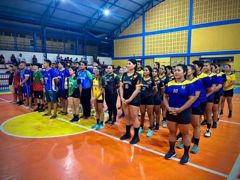 Com semifinais emocionantes, Parintins conhece finalistas da I Copa de Handebol Euro 5x5