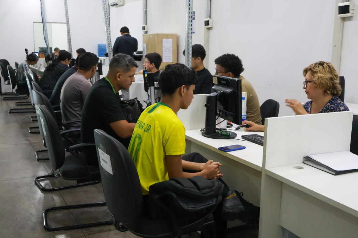 Sine Amazonas divulga 202 vagas de emprego para esta quinta-feira