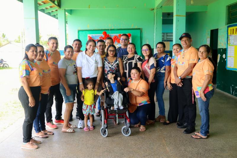 Semed Parintins leva gabinete itinerante de educação e intensifica visitas e atendimentos na zona rural