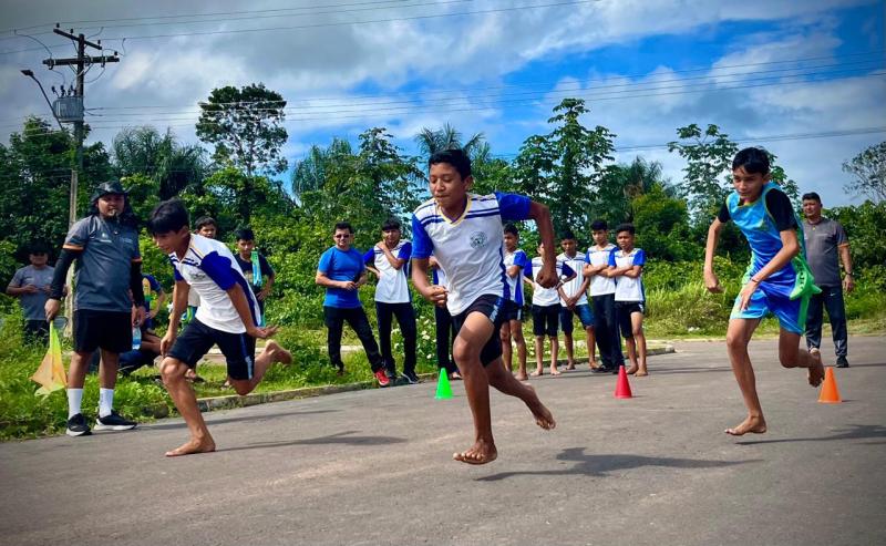 Atletas do Caburi são destaques em S eletiva de Atletismo da Prefeitura de Parintins