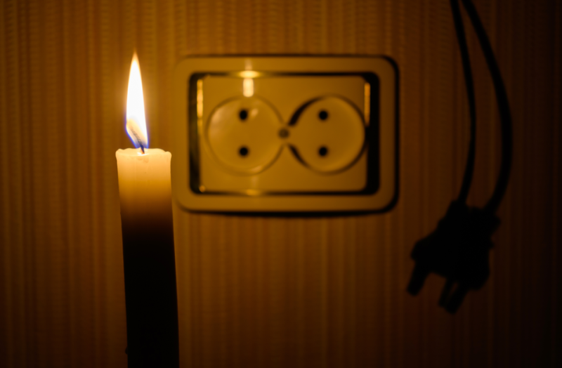 Justiça acolhe pedido do MP e determina que Amazonas Energia forneça protocolo individual para falta de energia