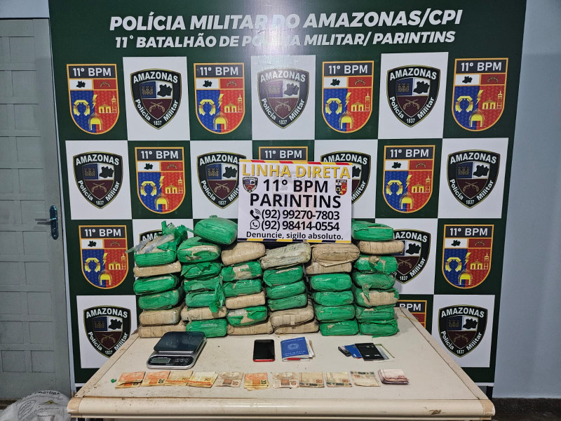 Polícia Militar do Amazonas apreende 38 tabletes de entorpecente escondidas em depósito em Parintins