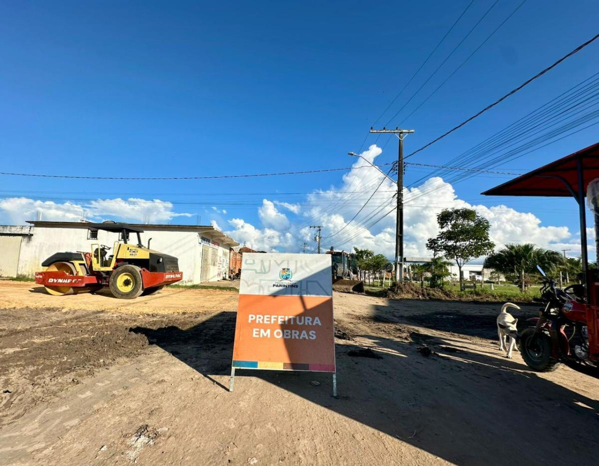 Obras de infraestrutura iniciam no bairro Pascoal Alaggio em Parintins