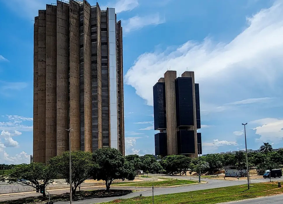 Caixa paga Bolsa Família a beneficiários com NIS de final 8