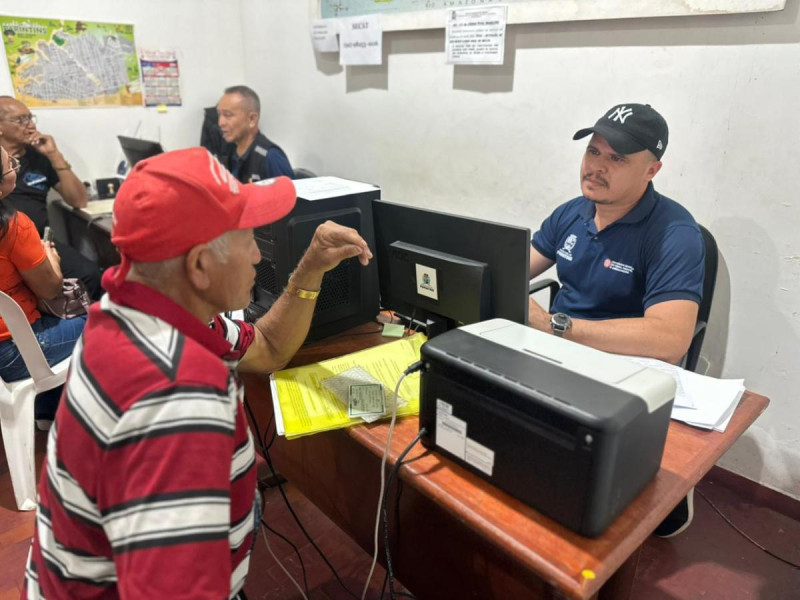 Prefeitura de Parintins e INCRA iniciam entrega de CCU a assentados do PA Vila Amazônia; confira a lista