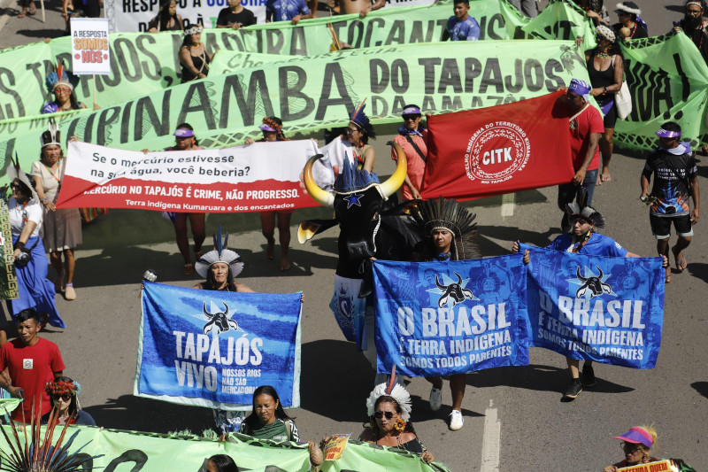 Somos Todos Parentes: defensor das causas indígenas, Boi Caprichoso marcha no Acampamento Terra Livre (ATL)