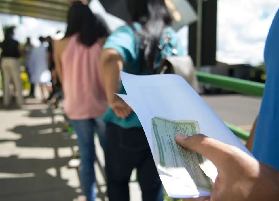 Unicef mobiliza jovens de 16 e 17 anos a tirar título de eleitor