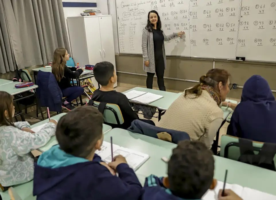 PND 2026: professores poderão se inscrever a partir de 15 de junho