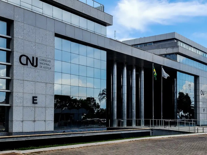 CNJ e CNMP aprovam novos penduricalhos para juízes e membros do MP