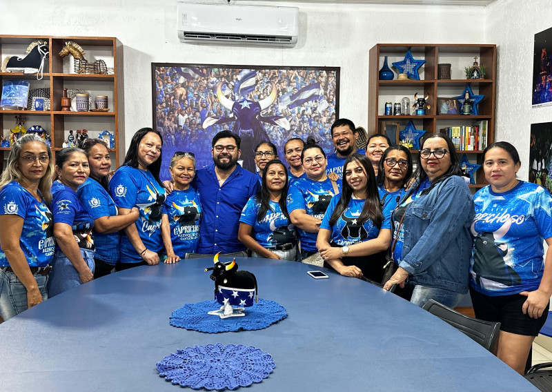 Mãos que costuram sonhos: costureiras do Boi Caprichoso recebem projetos para o Festival 2026