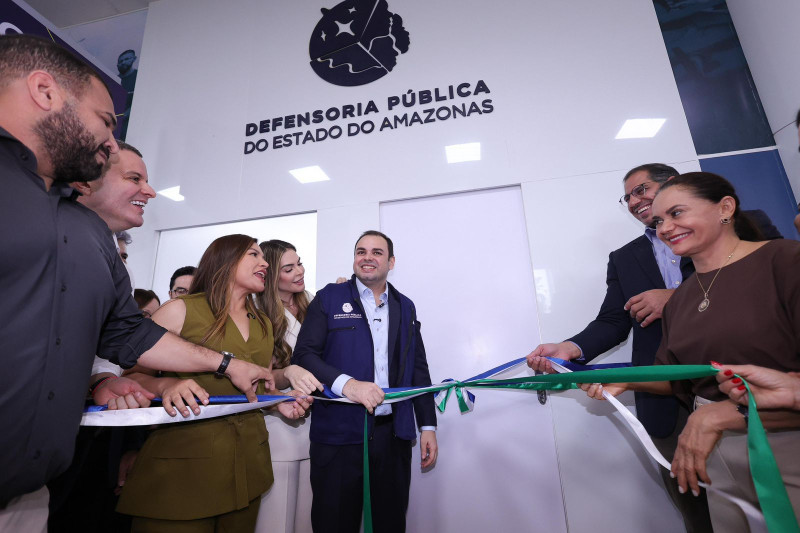 Governador interino Roberto Cidade inaugura unidade revitalizada do Novo PAC Sumaúma na zona norte de Manaus