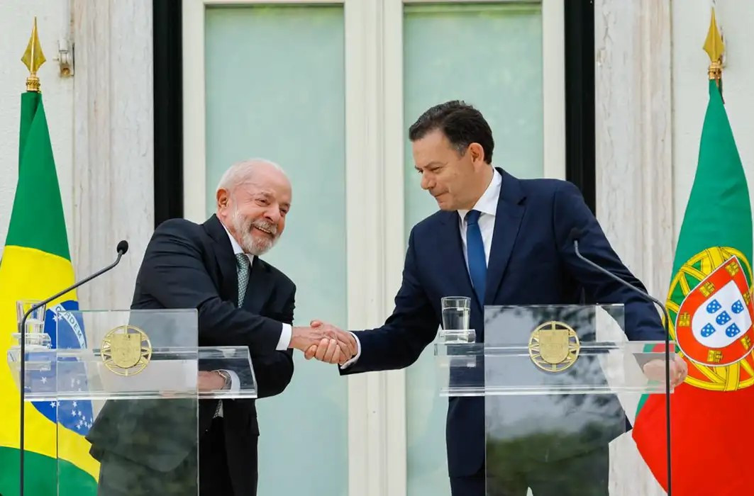 Lula defende que empresas brasileiras atuem em Portugal