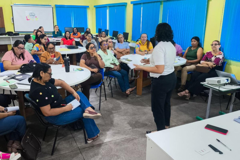 Escolas das zonas urbana e zona rural são beneficiadas com ciclo de formações em letramento digital