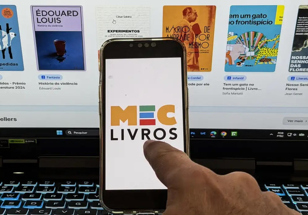 MEC Livros terá acervo ampliado para 25 mil obras
