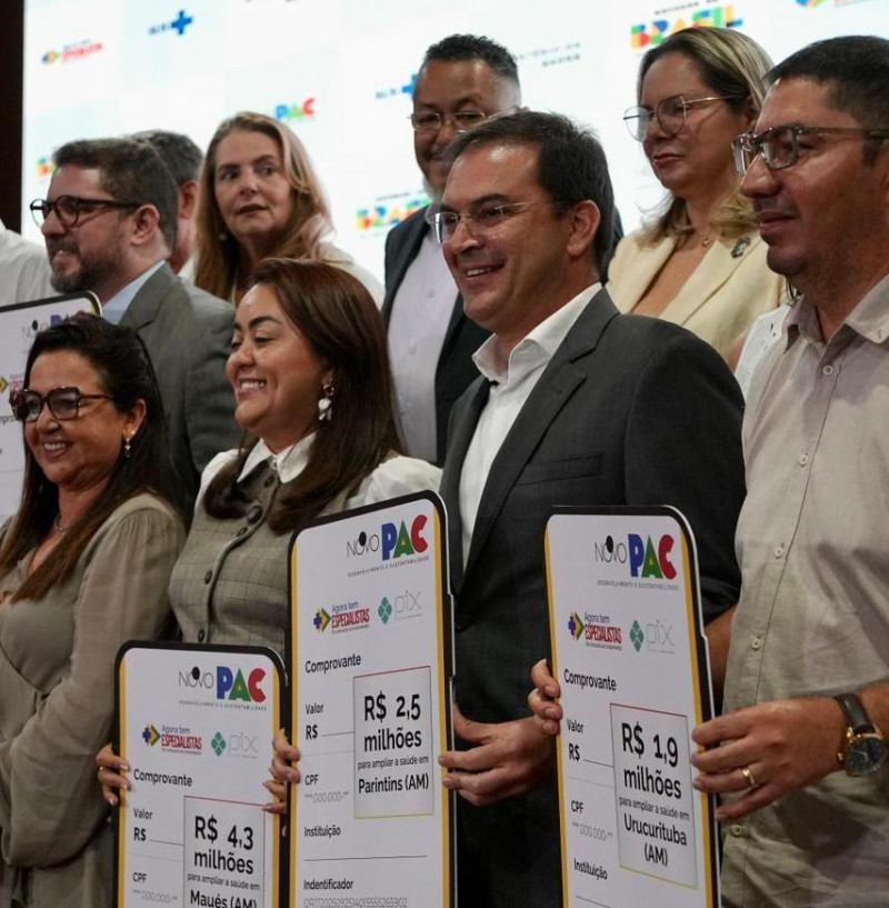 Parintins garante investimentos com novo CAPS II durante ato do Novo PAC Saúde em Manaus