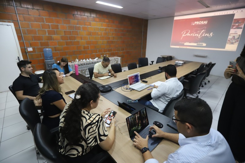 Prosai Parintins: Sedurb e Ademi-AM alinham estudo técnico sobre mercado imobiliário para subsidiar reassentamento do programa