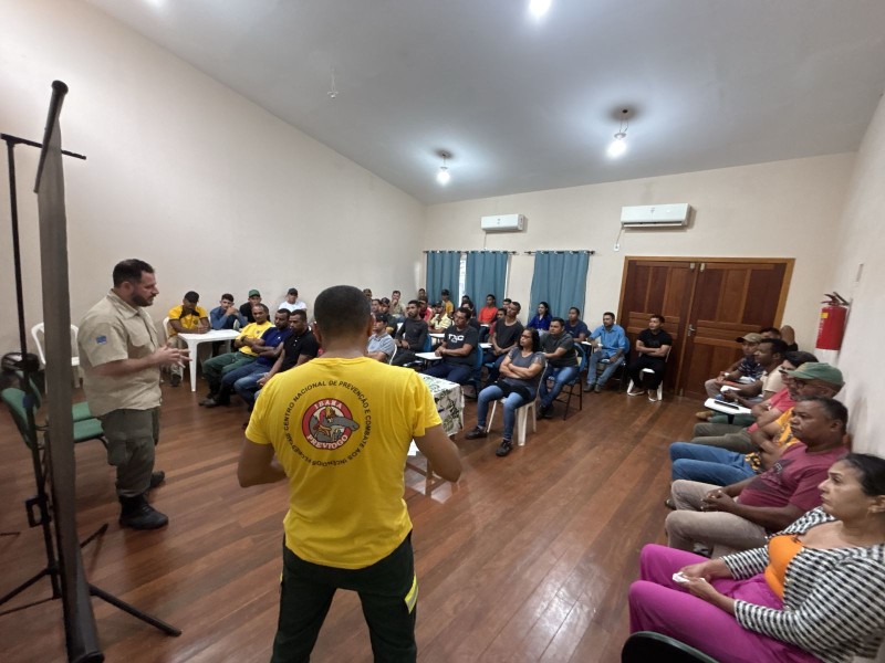 Prevfogo/Ibama realiza curso de formação de Brigadistas em Apuí, Amazonas