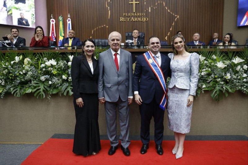 Durante posse, governador Roberto Cidade destaca compromisso com resultados e elenca prioridades para o Amazonas