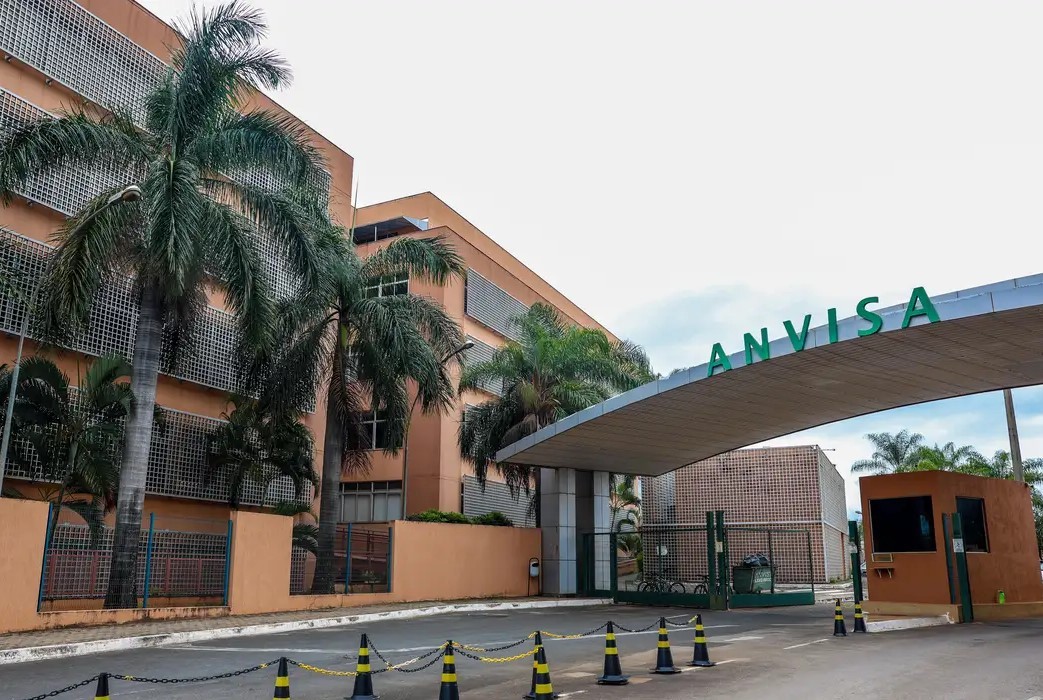 Anvisa suspende venda e proíbe uso de produtos Ypê