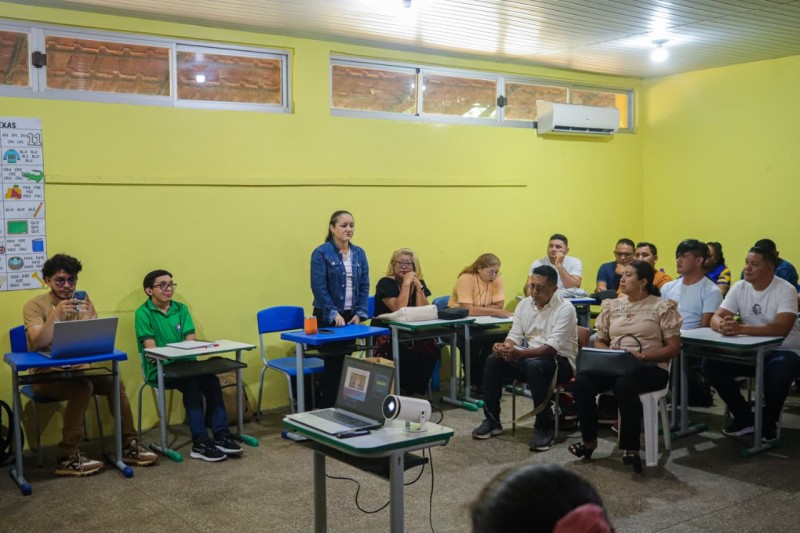Formação continuada: professores participam de ação pedagógica promovida pela Secretaria de Educação