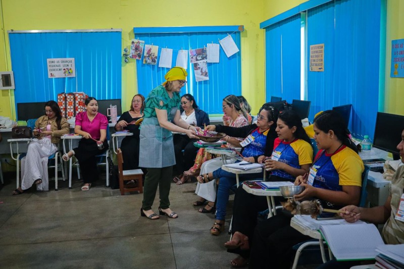 Semed Parintins finaliza formação do ProLEEI com foco na prática pedagógica