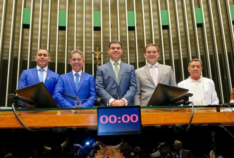 Em homenagem na Câmara dos Deputados, prefeito Mateus Assayag enaltece grandiosidade do Festival de Parintins