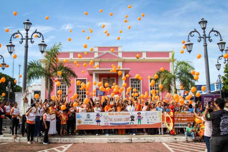 Campanha educativa reforça proteção de crianças e adolescentes em blitz de conscientização no 18 de maio