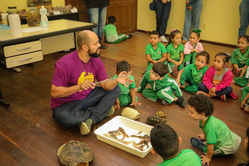 Coleção Didática, Biológica e Geológica de Parintins recebe visita de alunos do CEI Pequeninos de Nazaré