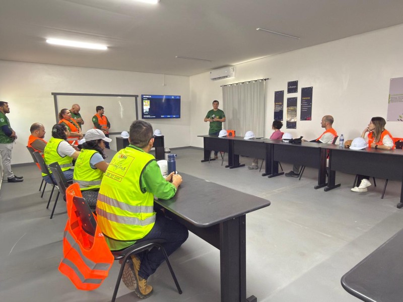 Governo do Amazonas recebe missão do BID para acompanhar obras do Prosai Parintins