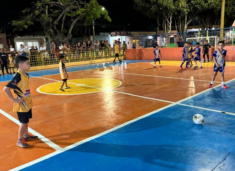 Prefeitura de Parintins faz parceria para unir esporte e ciência e mudar rotina de atletas ao uso do celular