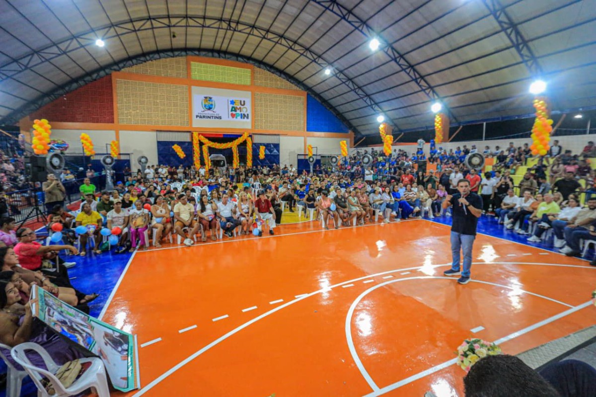 Vila Amazônia ganha novo ginásio poliesportivo e cultural