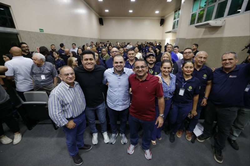 Governador Roberto Cidade anuncia reajuste salarial, adicional noturno e convocação de concursados para o Detran-AM