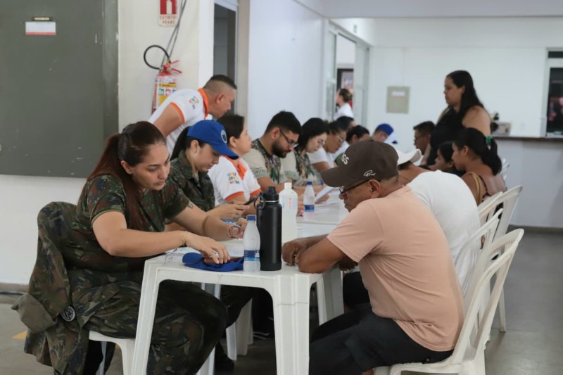 Parceria entre Prefeitura de Parintins, FAB e Voluntários do Sertão amplia acesso a consultas, exames e cirurgias
