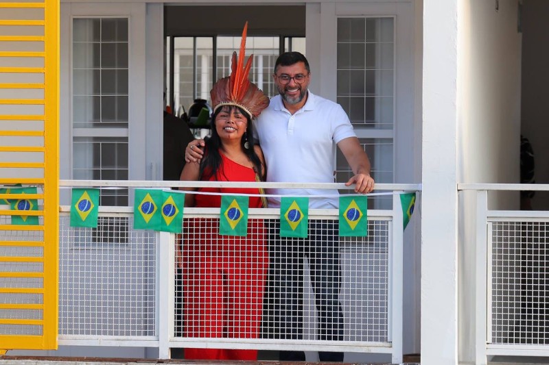 Wilson Lima destaca transformação na vida de famílias ao retornar ao Residencial Maués após um ano da entrega