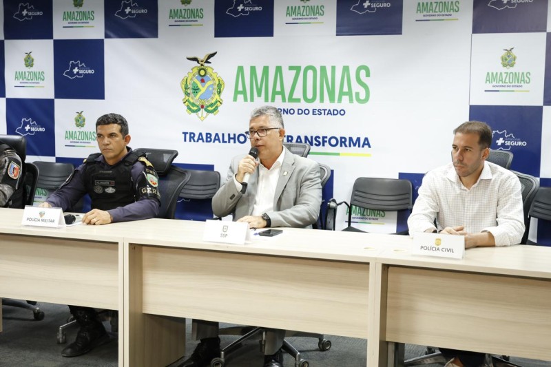 Forças de Segurança apresentam prisões de envolvidos em caso de empresário morto na zona leste da capital