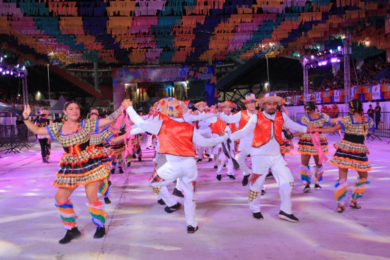 Parintins abre neste fim de semana as 59ª Festividades Folclóricas de Quadrilhas, Danças e Bois Mirins