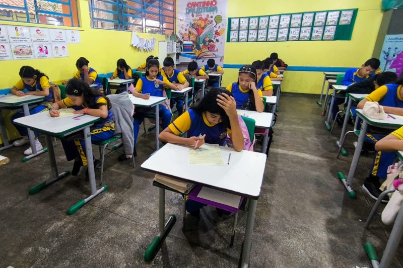 Escolas municipais aplicam provas da primeira fase da Olimpíada Brasileira de Matemática