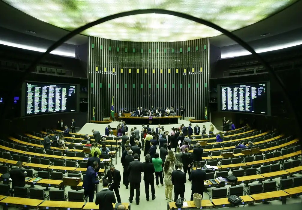 Entenda os próximos passos do projeto para reduzir a maioridade penal