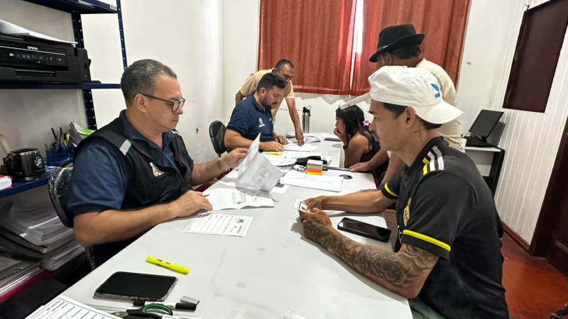 Festival de Parintins: comerciantes iniciam aquisição de lotes e barracas