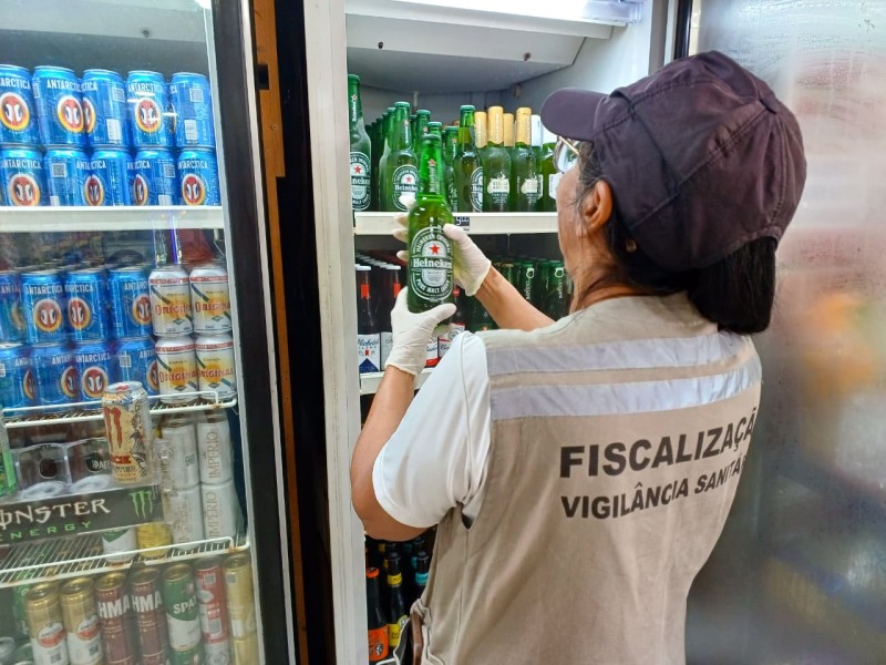 Operação pré-festival retira de circulação uma tonelada de produtos em fiscalização em Parintins