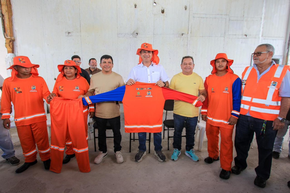 Colaboradores da Limpeza recebem novos equipamentos de proteção