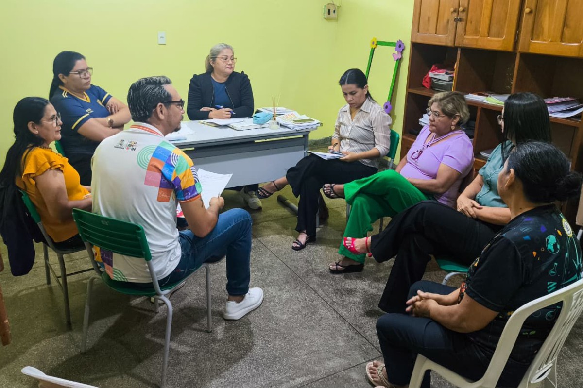 Escolas municipais recebem monitoramento técnico-pedagógico