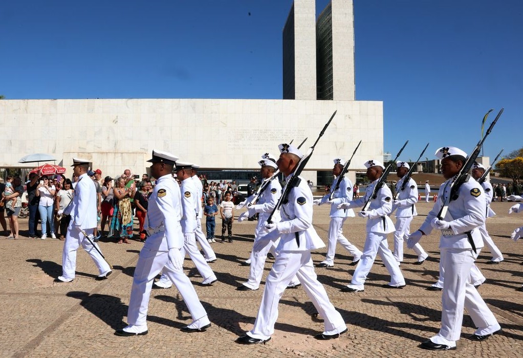 Inscrição em concurso para cabo da Marinha termina neste domingo