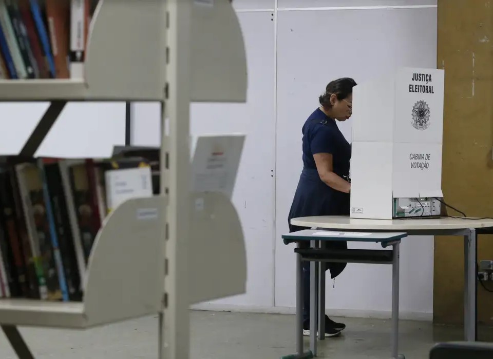 Decreto autoriza atuação das Forças Armadas nas eleições de 2026