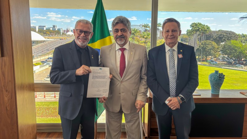 Presidente da Aleam cumpre agenda em Brasília em evento sobre reconstrução de ponte Brasil e Bolívia