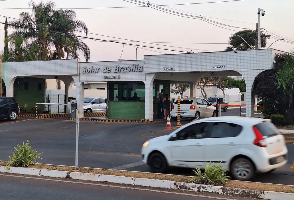 Moraes pede parecer da PGR sobre proibição de visitas a Bolsonaro
