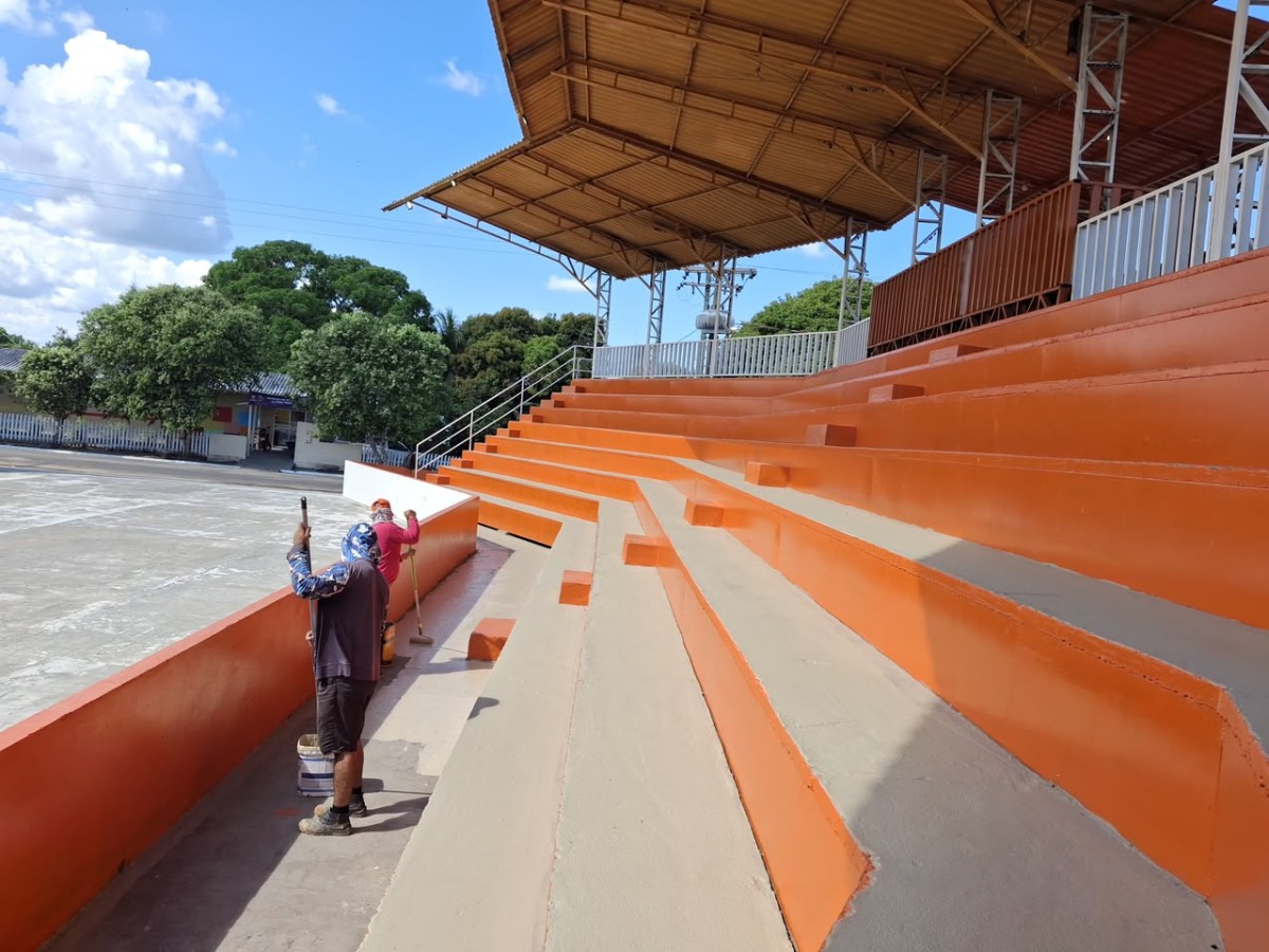 Prefeitura realiza serviços de infraestrutura para o Festival do Mocambo