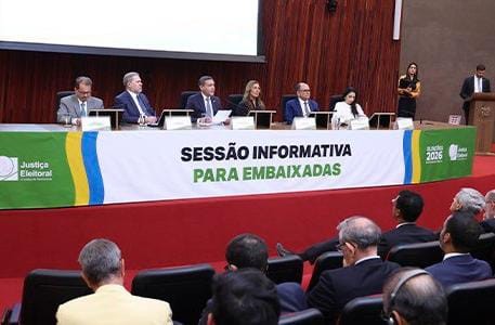 TSE destaca segurança e transparência do sistema eleitoral a representantes diplomáticos